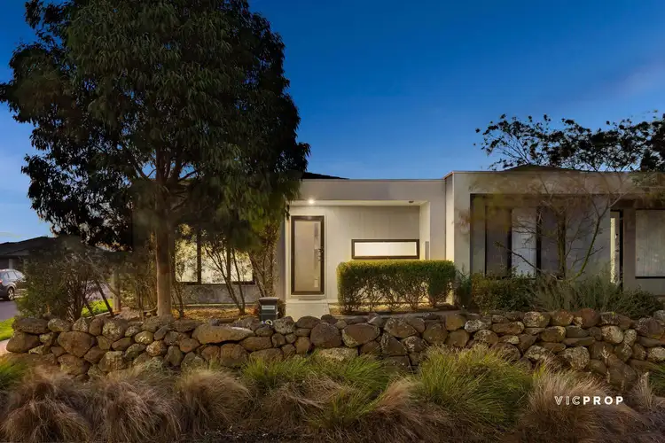 1 Debden Walk, Wyndham Vale VIC 3024