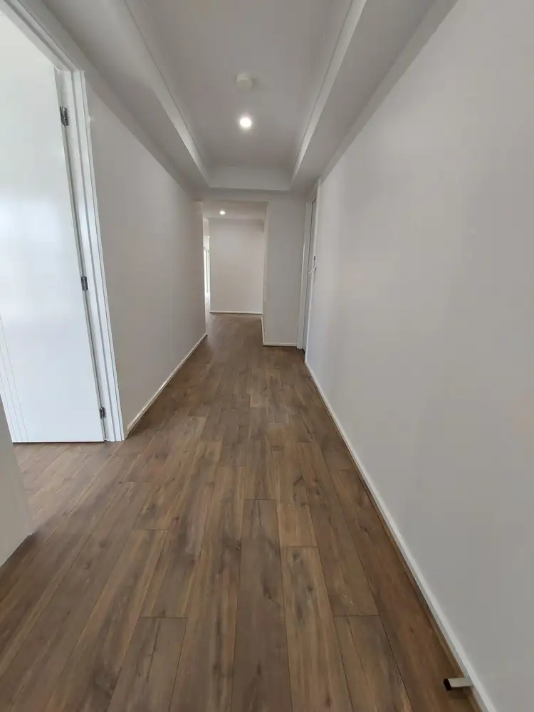 Fifth view of Homely house listing, 8 Mackinac Avenue, Wallan VIC 3756