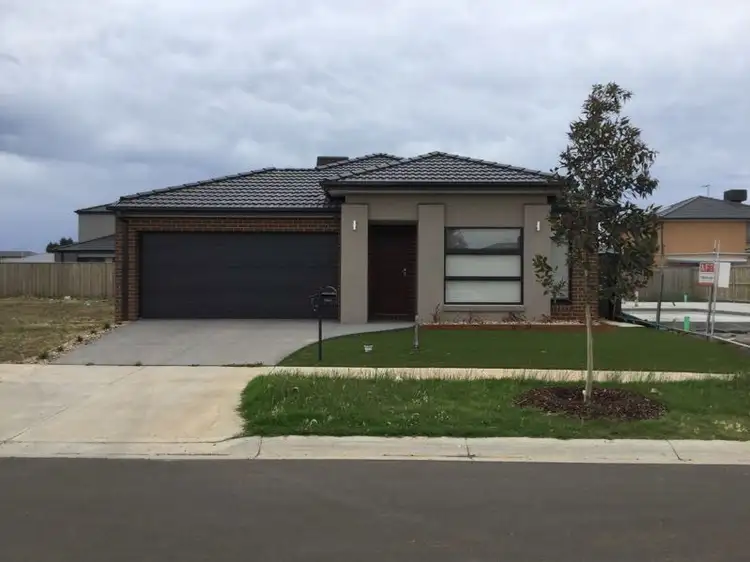 7 Teacher Crescent, Truganina VIC 3029