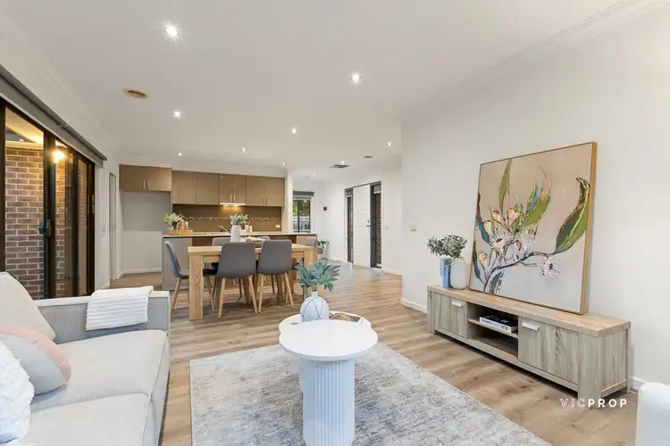 Sixth view of Homely unit listing, 2/8 Derwent Drive, Bayswater VIC 3153