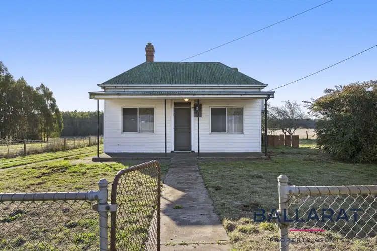 9132 Western Highway, Leigh Creek VIC 3352