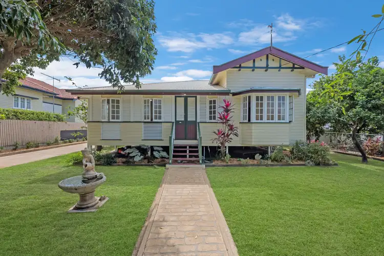 7 Purves Street, Hyde Park QLD 4812