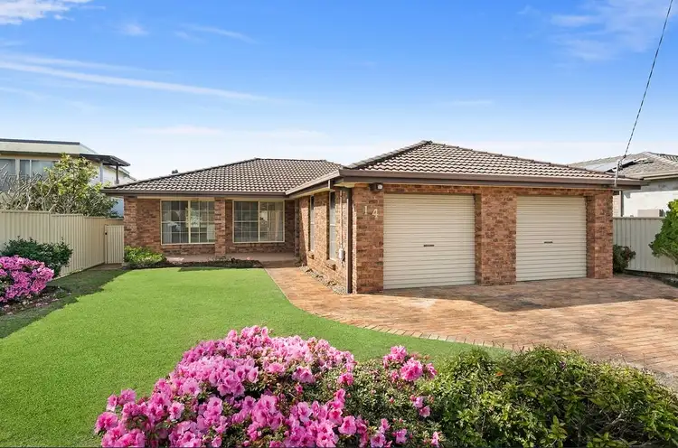 14 Benelong Street, The Entrance NSW 2261