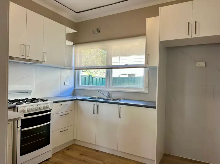 9 Nettleton  Avenue, Riverwood NSW 2210