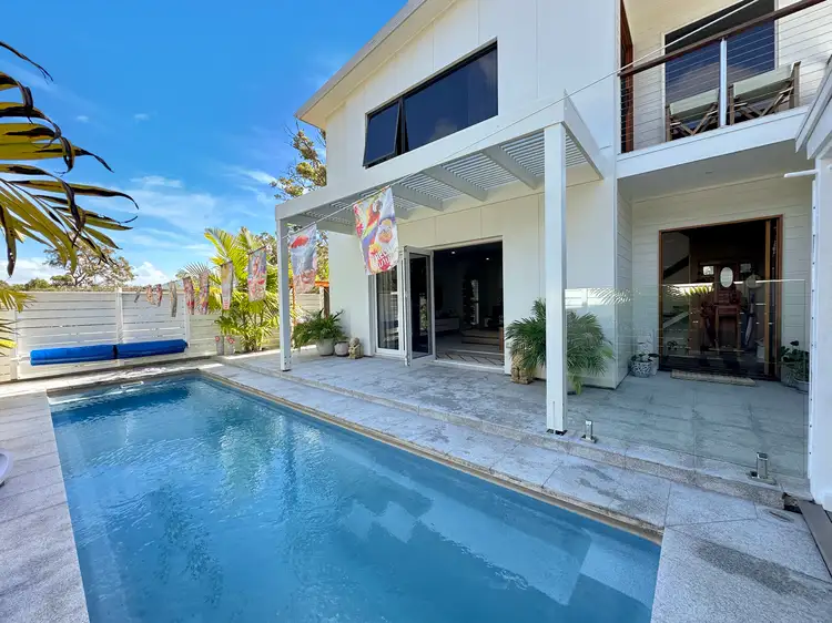 19 Leanne Street, Macleay Island QLD 4184