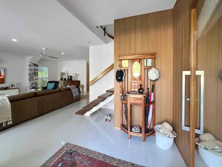 Fifth view of Homely house listing, 19 Leanne Street, Macleay Island QLD 4184