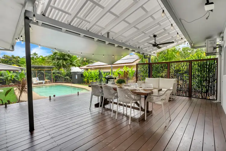 28 Terebra Street, Palm Cove QLD 4879