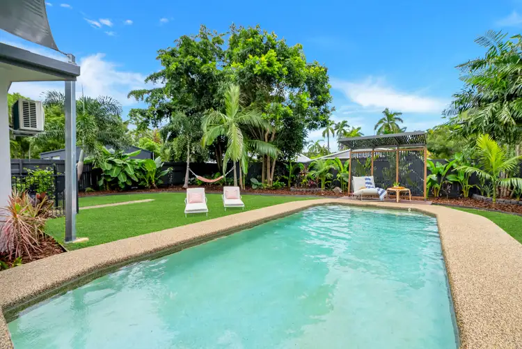 28 Terebra Street, Palm Cove QLD 4879