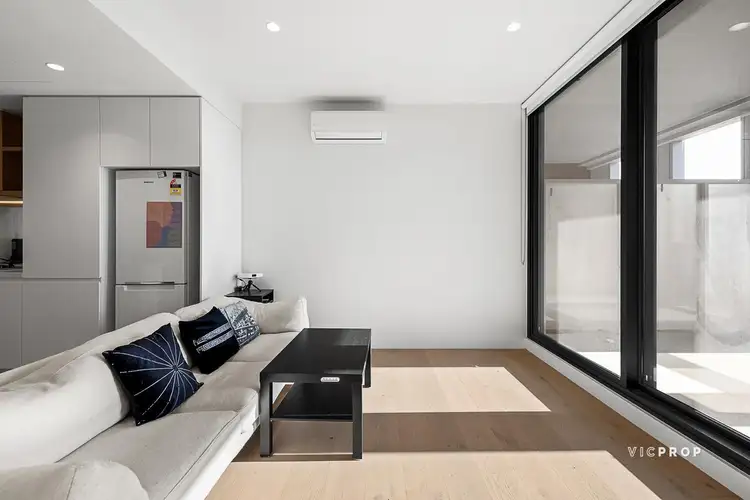 705/259 Normanby Road, South Melbourne VIC 3205