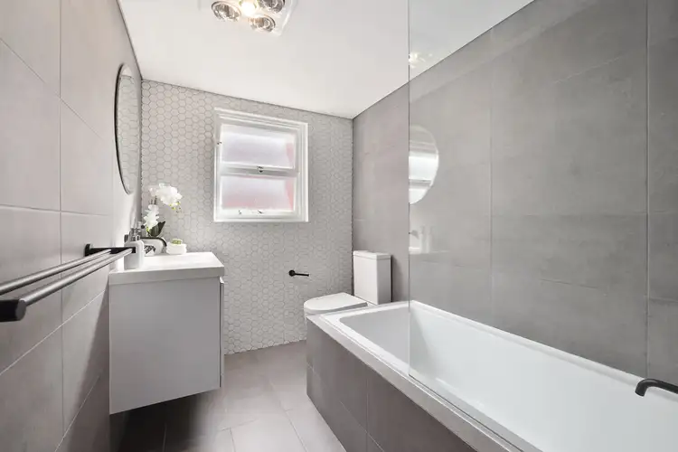 Sixth view of Homely apartment listing, 4/79 Howard Avenue, Dee Why NSW 2099