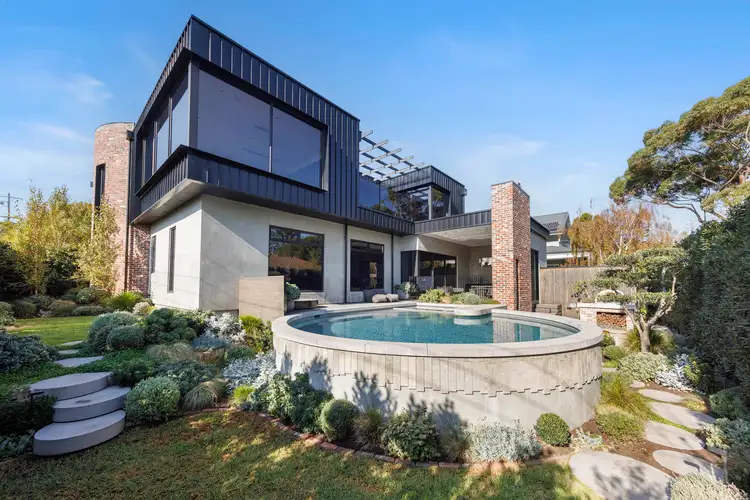 7 Herbert Street, Mornington VIC 3931