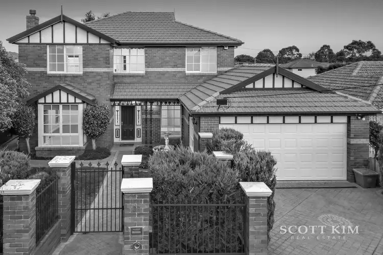 38 Mclaren Street, Mount Waverley VIC 3149