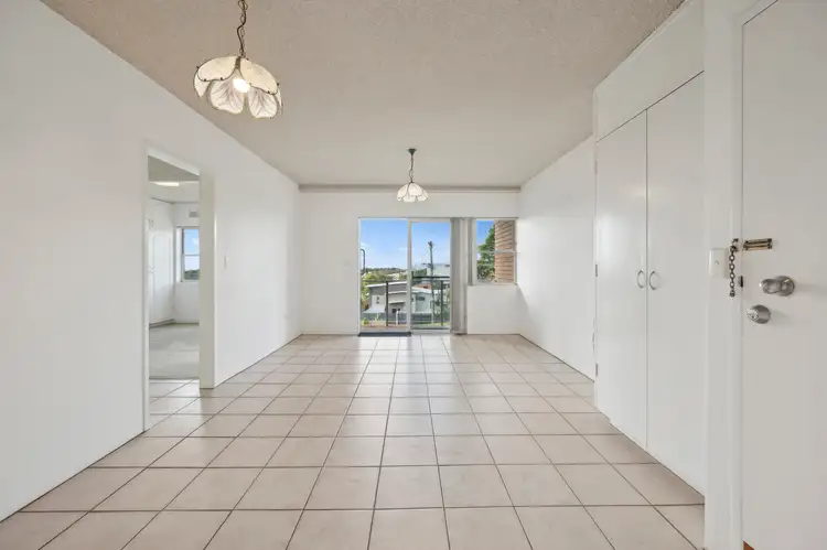 Fifth view of Homely unit listing, 2/73 Hood Street, Coffs Harbour NSW 2450