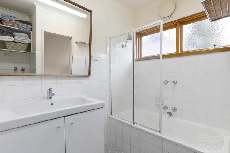 Fifth view of Homely apartment listing, 3/65-71 Clarence Street, Elsternwick VIC 3185