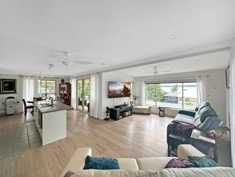 Sixth view of Homely house listing, 10 MAWARRA Street, Macleay Island QLD 4184