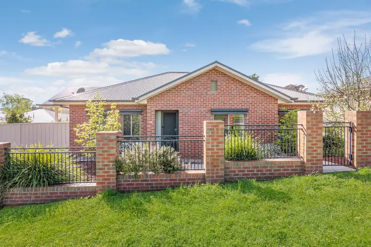 1/88 Sutherland Street, Kilmore VIC 3764