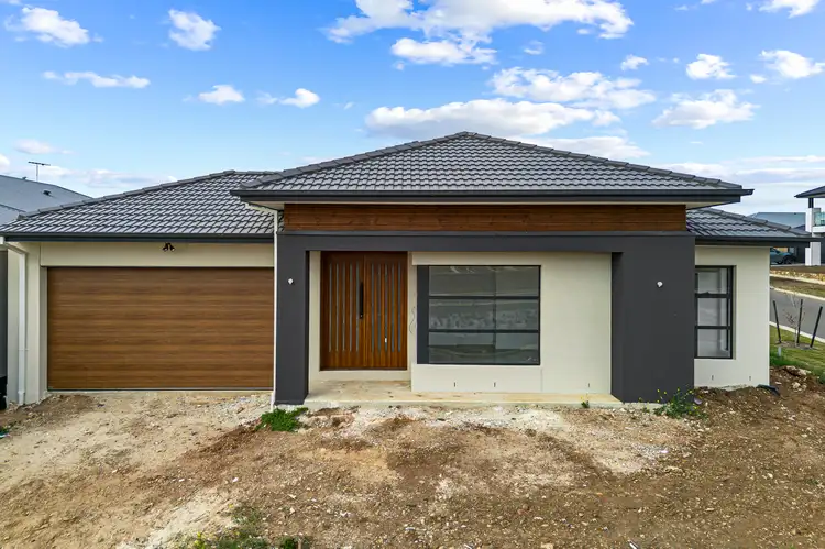 39 Richey Promenade, Gisborne VIC 3437