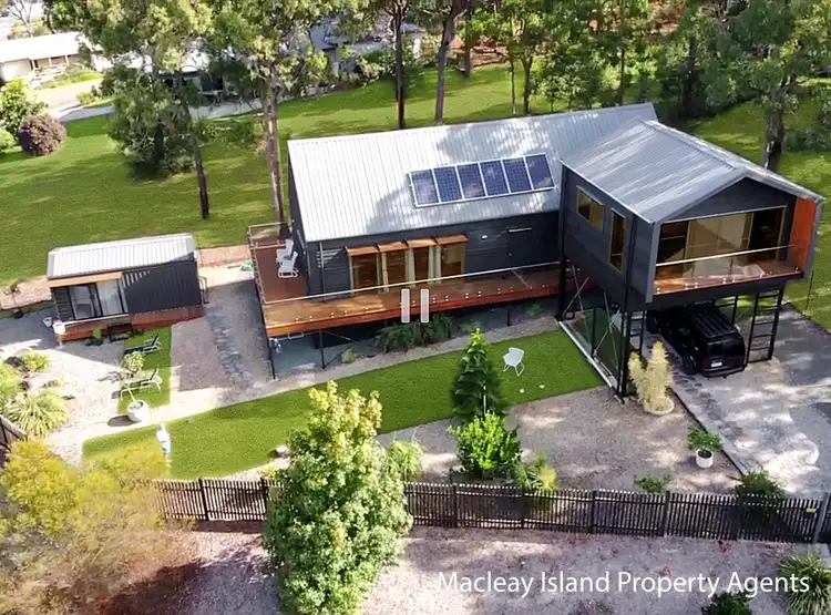 80 Beelong Street, Macleay Island QLD 4184