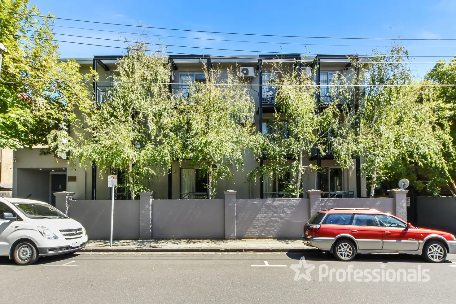 Main view of Homely apartment listing, 7B/1 Eildon Road, St Kilda VIC 3182