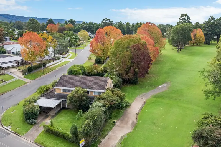 Main view of Homely house listing, 3 Buring Avenue, Leonay NSW 2750