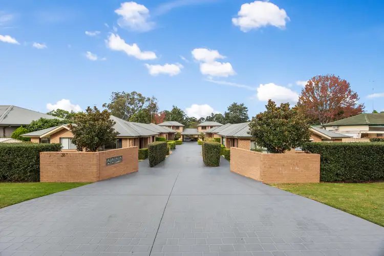 Second view of Homely villa listing, 1/38 King Street, Glenbrook NSW 2773