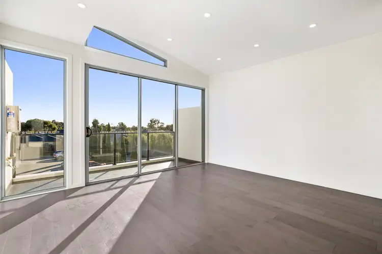 Main view of Homely townhouse listing, 4/151 Hall Road, Carrum Downs VIC 3201