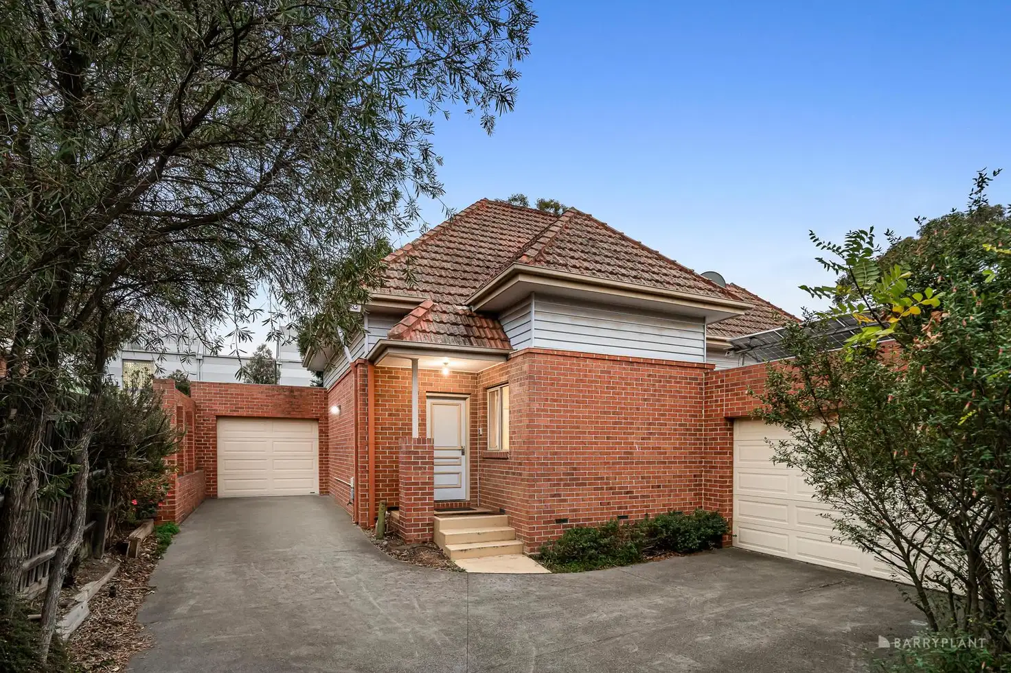 Main view of Homely townhouse listing, 2/17 Parkside Avenue, Box Hill VIC 3128