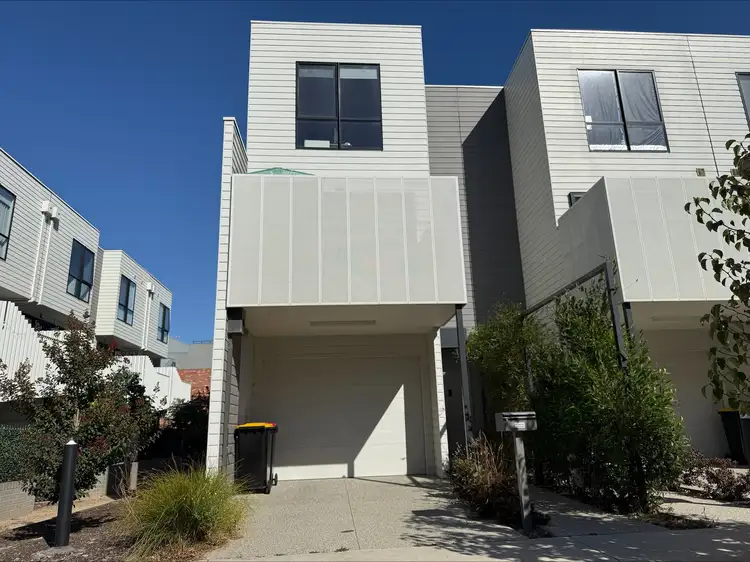 11 Piccolo Circuit, Williamstown North VIC 3016