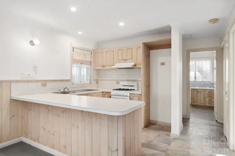 Third view of Homely unit listing, 5/59-61 Raglan Street, Daylesford VIC 3460