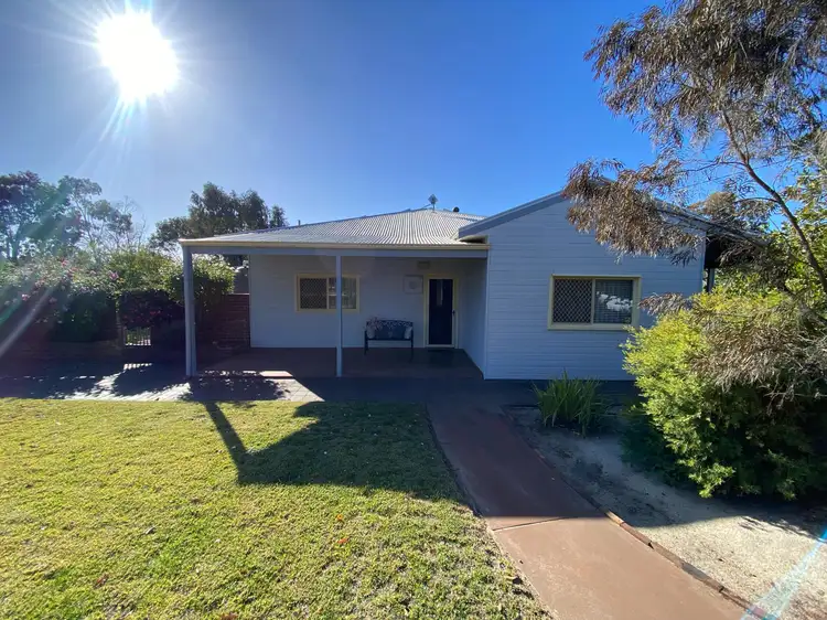122 Ensign Street, Narrogin WA 6312