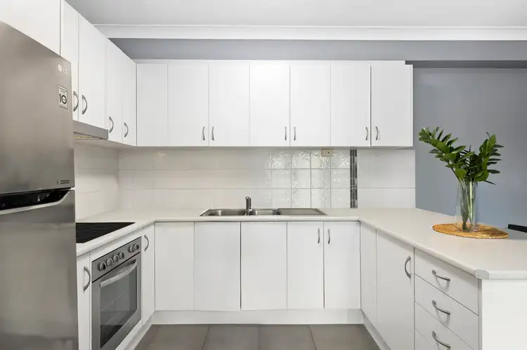 Sixth view of Homely unit listing, 1/35 Morrow Street, Taringa QLD 4068