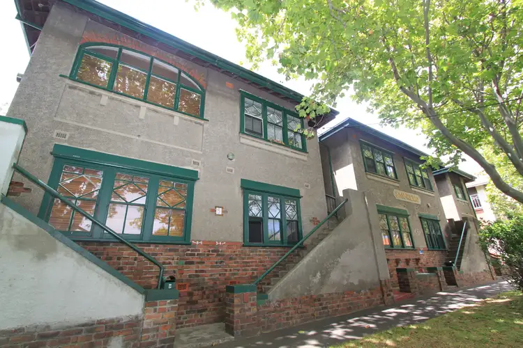 Main view of Homely apartment listing, 7/5 Byrne Avenue, Elwood VIC 3184