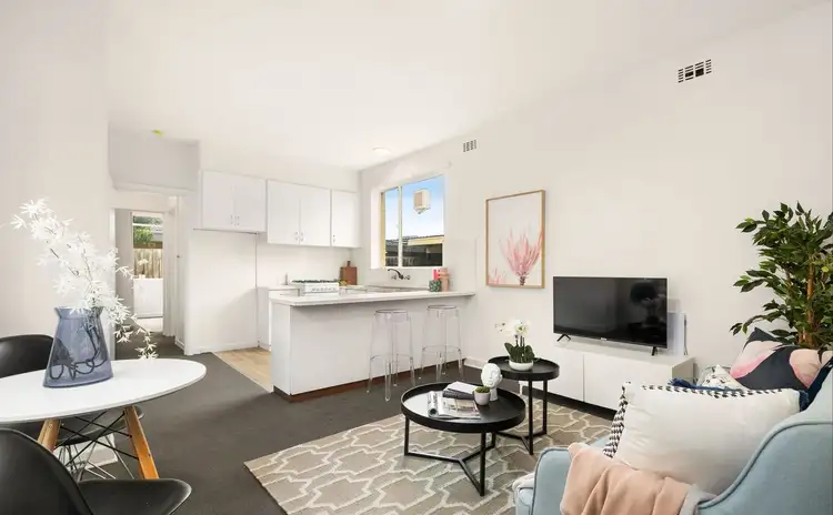 11/30 Balaclava Road, St Kilda East VIC 3183