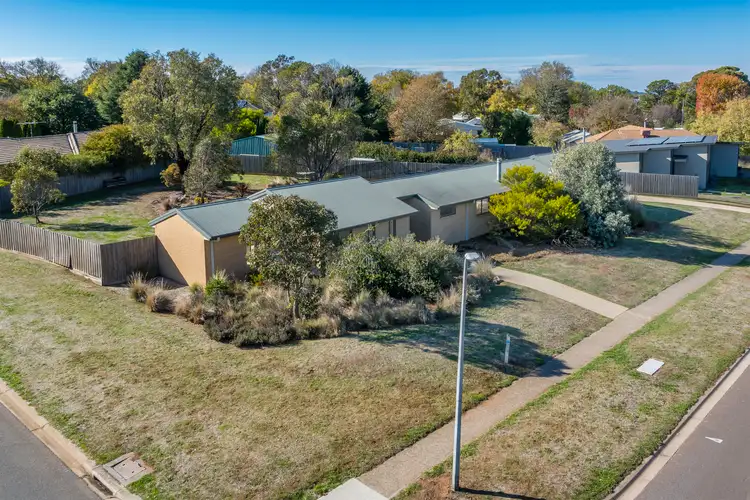 Second view of Homely house listing, 6 Robb Drive, Romsey VIC 3434