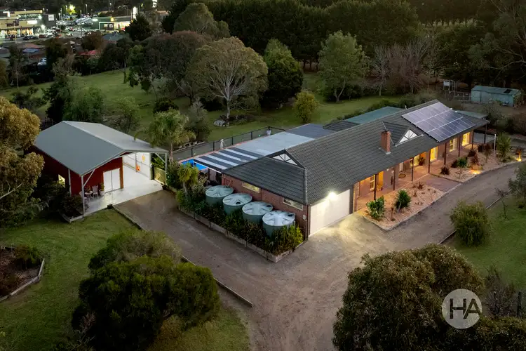 12 Raymond Street, Somerville VIC 3912