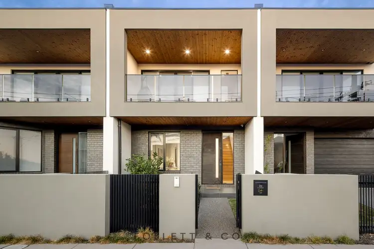 2B Bay Street, Mordialloc VIC 3195