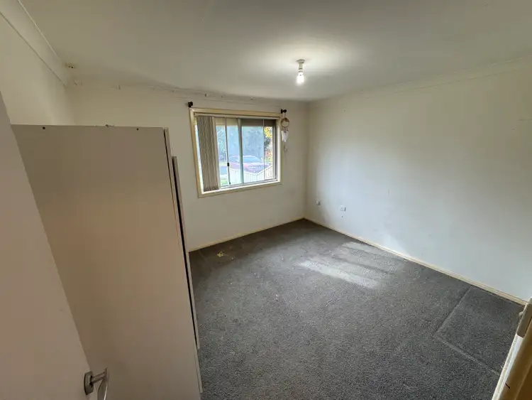 Second view of Homely house listing, 5 Plowers Place, Withers WA 6230