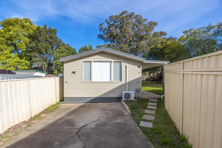 8A Elizabeth Crescent, Kingswood NSW 2747