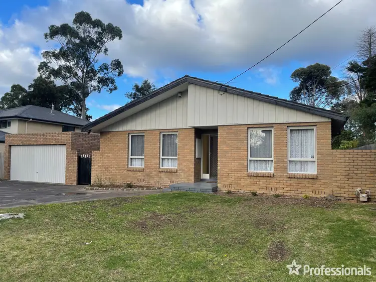 Main view of Homely house listing, 10 Cherrytree Rise, Knoxfield VIC 3180