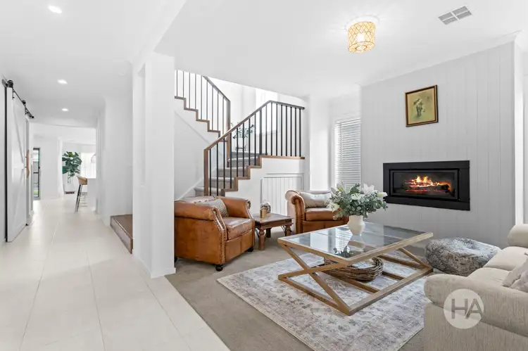 Second view of Homely house listing, 24 Bellavista Drive, Tyabb VIC 3913