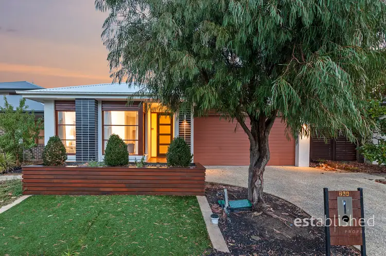 244 Saltwater Promenade, Point Cook VIC 3030