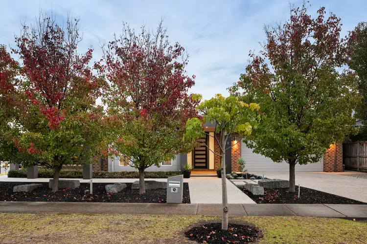 35 Bronte Crescent, Doreen VIC 3754