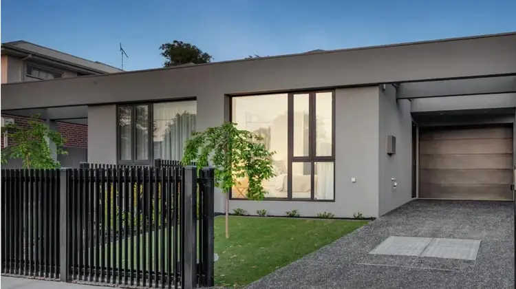 15b Connie Street, Bentleigh East VIC 3165