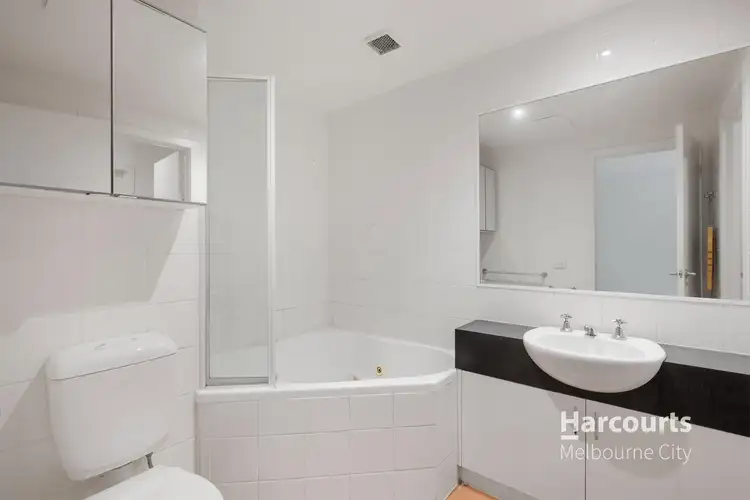 Fifth view of Homely apartment listing, 8/21 Park Street, South Melbourne VIC 3205