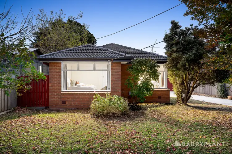 11 Neville Avenue, Seaford VIC 3198