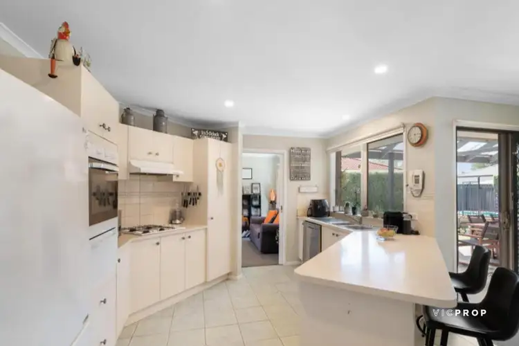 Second view of Homely house listing, 6 Outlook Court, Ferntree Gully VIC 3156