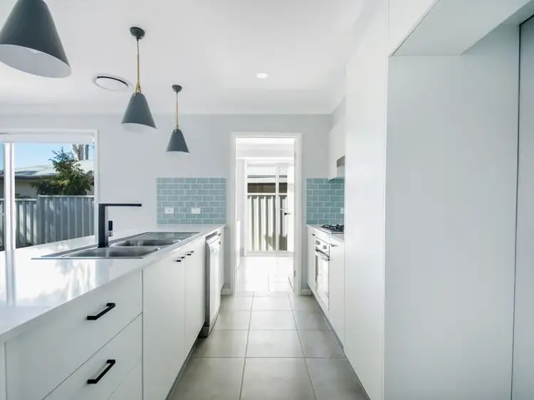 Main view of Homely house listing, 2/64 Pembroke Street, Cambridge Park NSW 2747