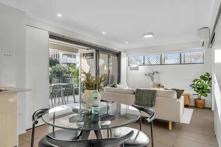 Fourth view of Homely apartment listing, 8/17 Ridley Street, Auchenflower QLD 4066