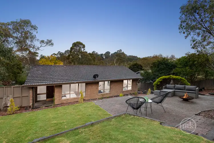 28 Bishop Avenue, Diamond Creek VIC 3089