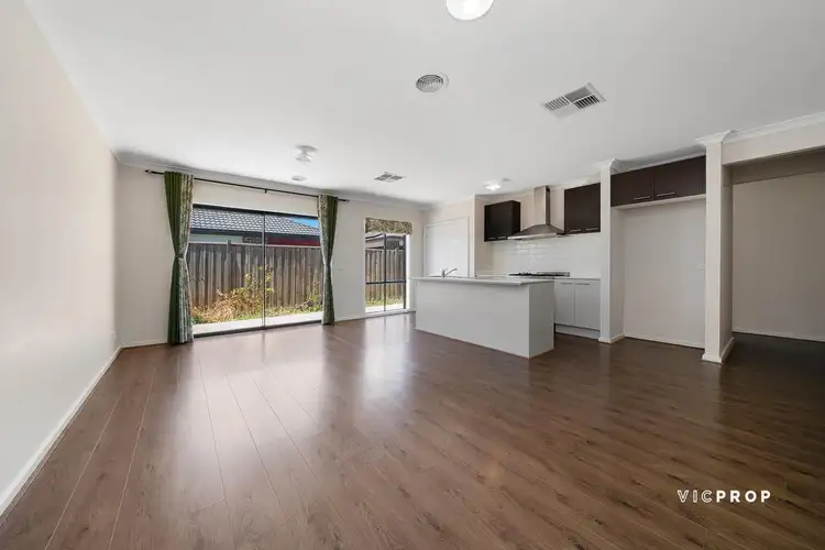 Fifth view of Homely house listing, 10 Teller Street, Tarneit VIC 3029